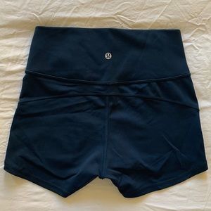 Lululemon shorts navy size 6